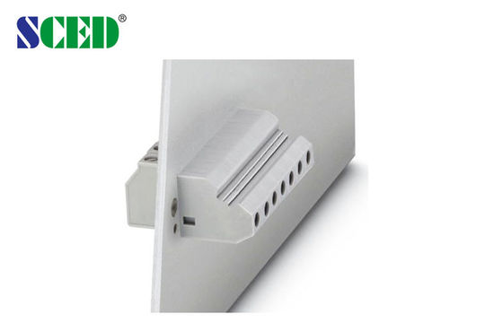 30A 300V पैनल पीसीबी टर्मिनल ब्लॉक कनेक्टर के माध्यम से 8.1 मिमी उद्योग नियंत्रण के लिए